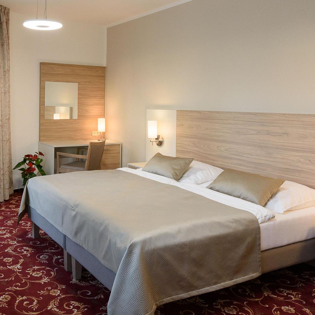 Sport-V-Hotel Hrotovice Dış mekan fotoğraf
