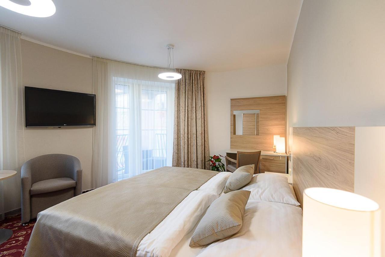 Sport-V-Hotel Hrotovice Dış mekan fotoğraf
